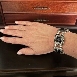 Elegant Silver and Black Stretch Bracelet